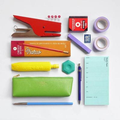 INS风摆拍王者 日常文具如何成为视觉焦点